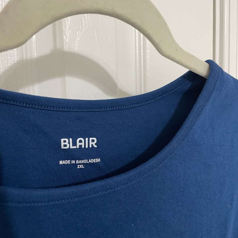 Tank top. - Picture 3 of 3